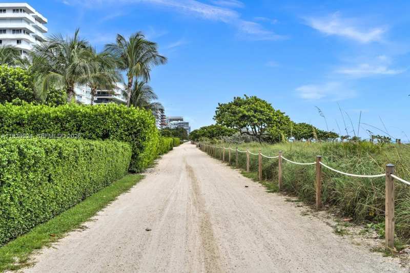 8855 E Collins Ave # 2F, Surfside FL 33154