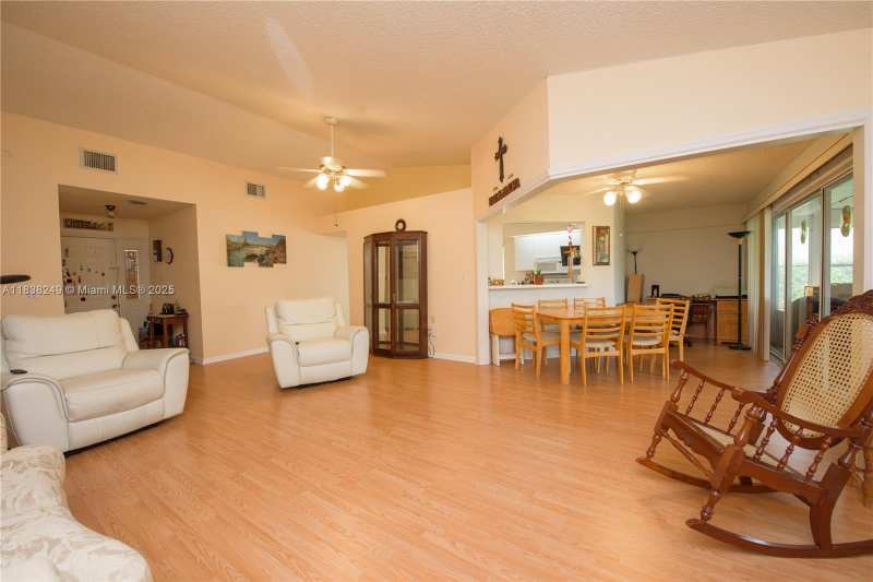2510 SE 7th Pl, Homestead FL 33033