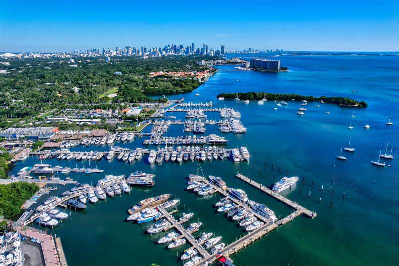 2655 S Bayshore Dr # 1401, Miami FL 33133