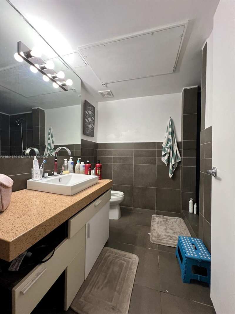 435 21st St # 116, Miami Beach FL 33139
