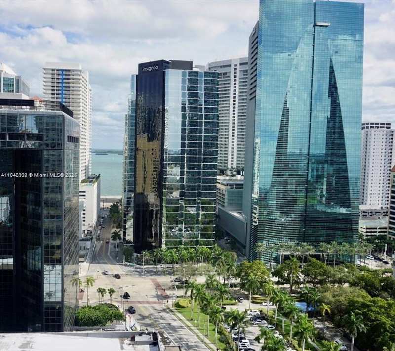 1250 S Miami Ave # 2006, Miami FL 33130