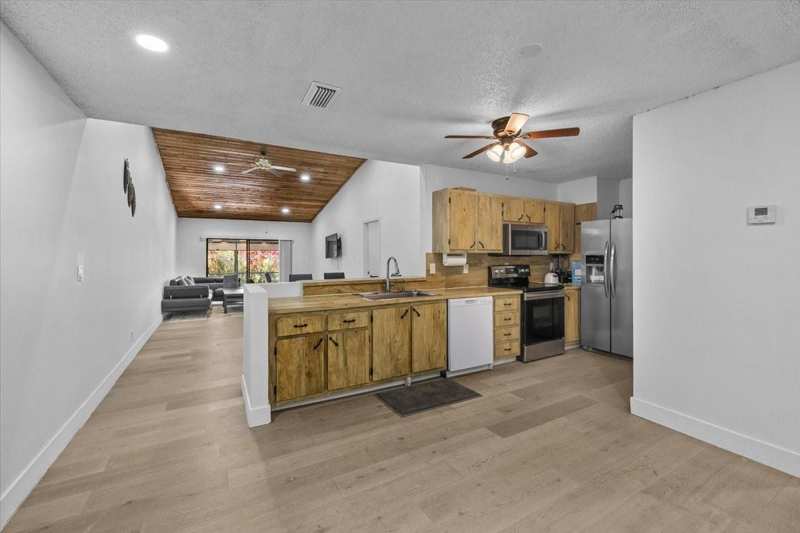 8337 NW 37th Place # 8337, Sunrise FL 33351