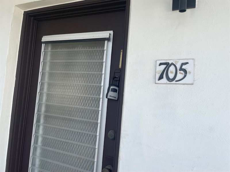 705 Normandy O # 705, Delray Beach FL 33484