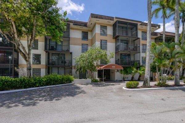 5530 NW 44th Street # 418c, Lauderhill FL 33319
