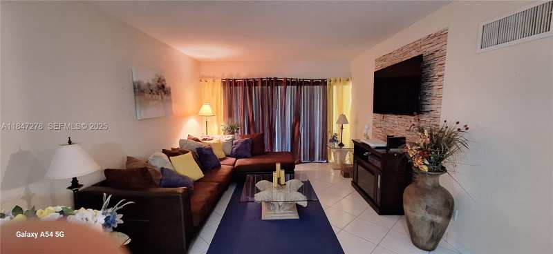 5835 Washington St # 49, Hollywood FL 33023