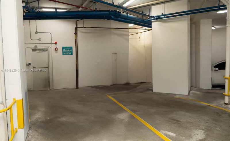 150 Sunny Isles Blvd, Sunny Isles Beach FL 33160