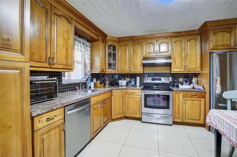 211 S Hollybrook Drive # 107, Pembroke Pines FL 33025