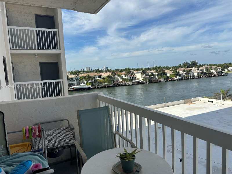 1500 S Ocean Dr # 5G, Hollywood FL 33019
