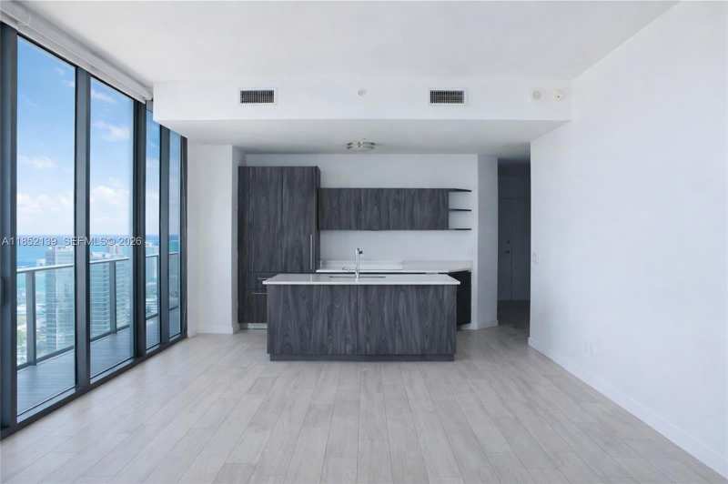 480 NE 31st St # 3301, Miami FL 33137