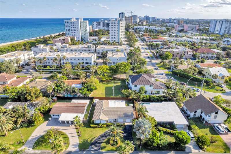 3404 Barton Road, Pompano Beach FL 33062