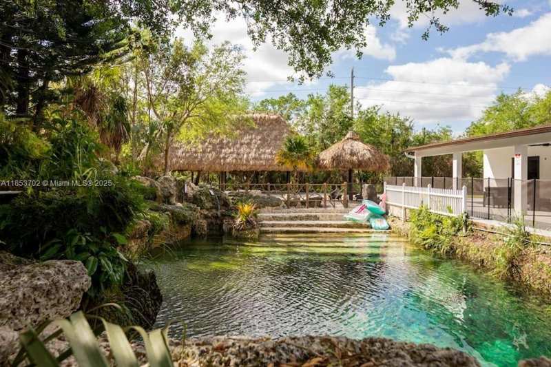 26363 SW 152nd Ave, Homestead FL 33032