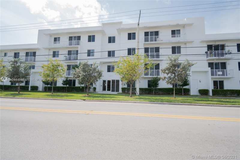 2651 NE 212th Ter # 103, Miami FL 33180