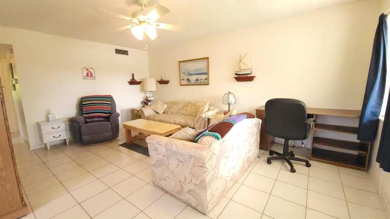 147 Bedford F, West Palm Beach FL 33417