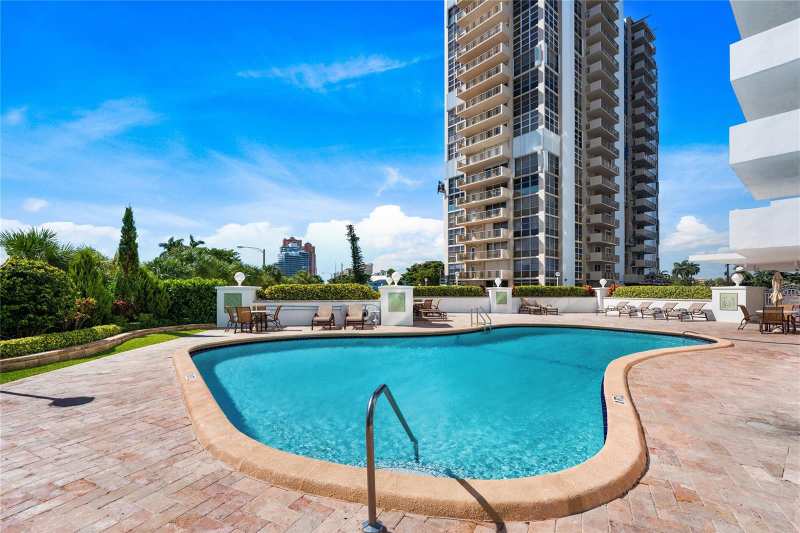 2715 N Ocean Boulevard # 17f, Fort Lauderdale FL 33308