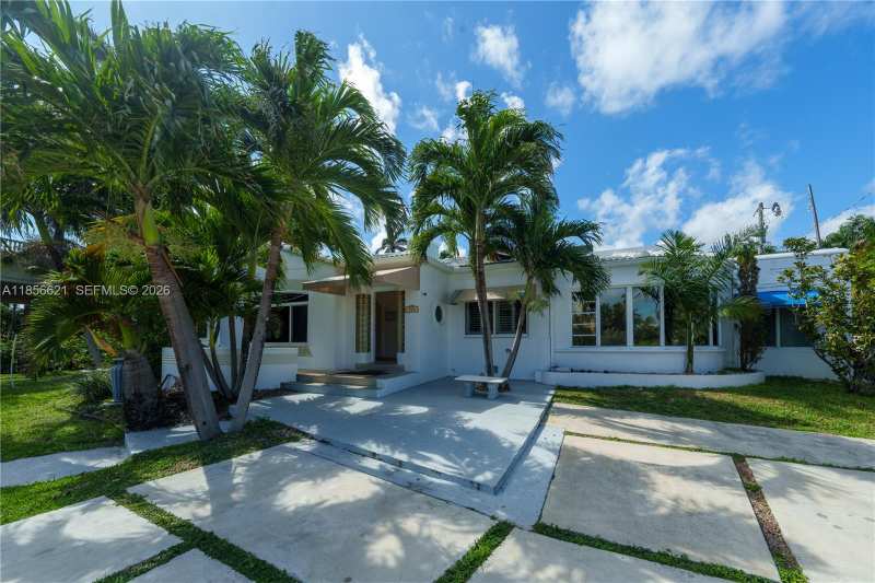 701 Hollywood Blvd # 701, Hollywood FL 33019