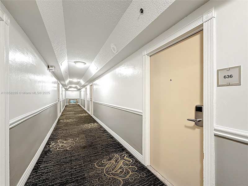 19201 Collins Ave # 636, Sunny Isles Beach FL 33160