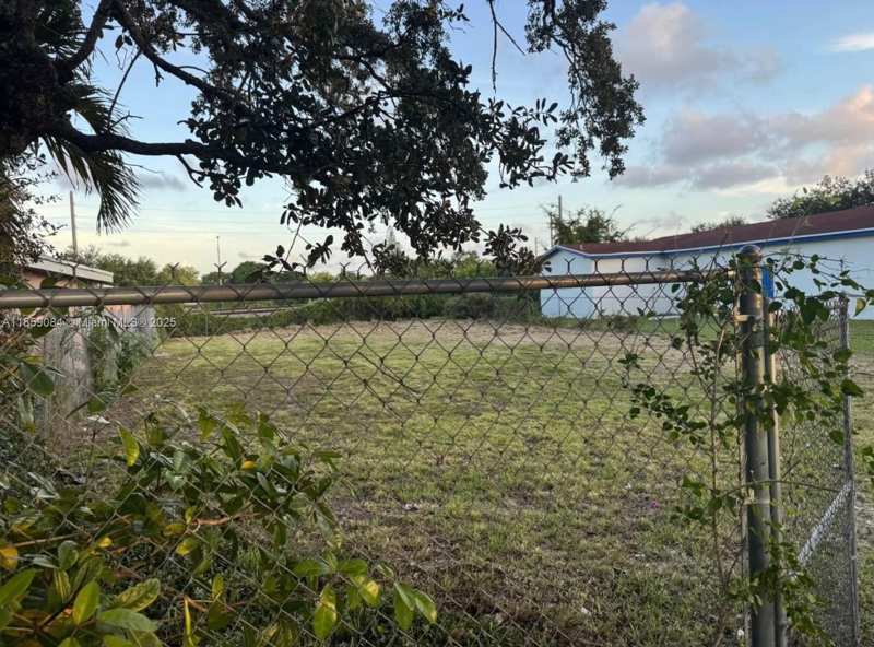 1950 Ali Baba Ave, Opa-Locka FL 33054
