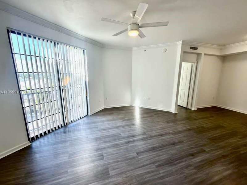 1919 Van Buren St # 818A, Hollywood FL 33020