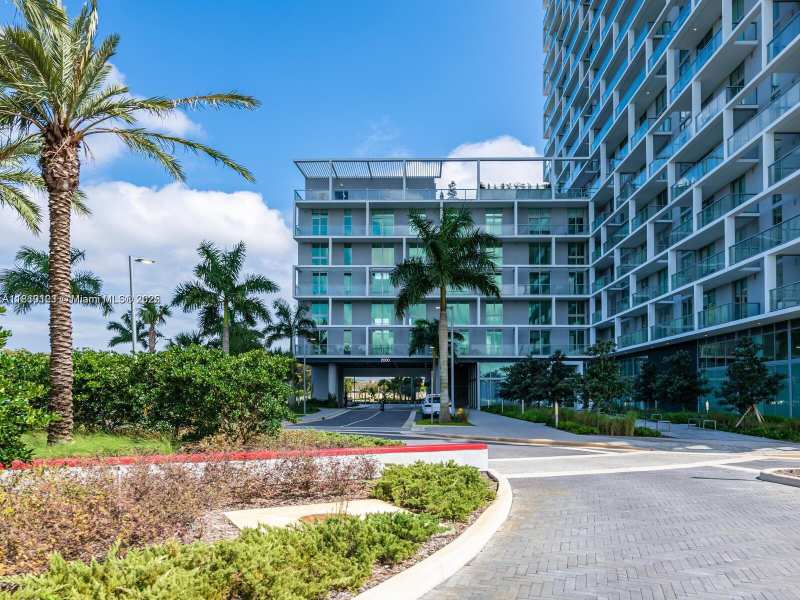 2000 Metropica Way # 2509, Sunrise FL 33323