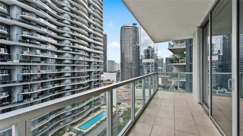 1050 Brickell Ave # 2620, Miami FL 33131