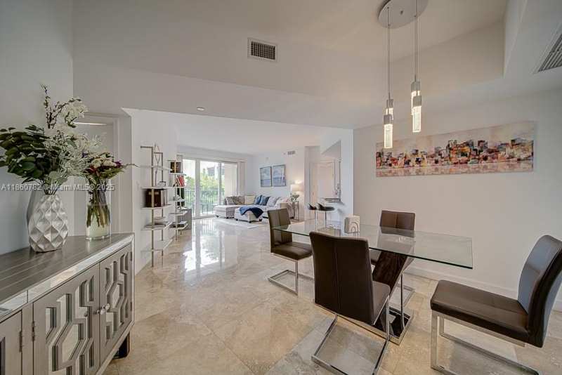 19900 E Country Club Dr # 308, Aventura FL 33180