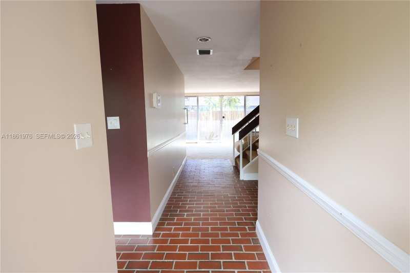 865 NW 80th Ter # 6, Plantation FL 33324