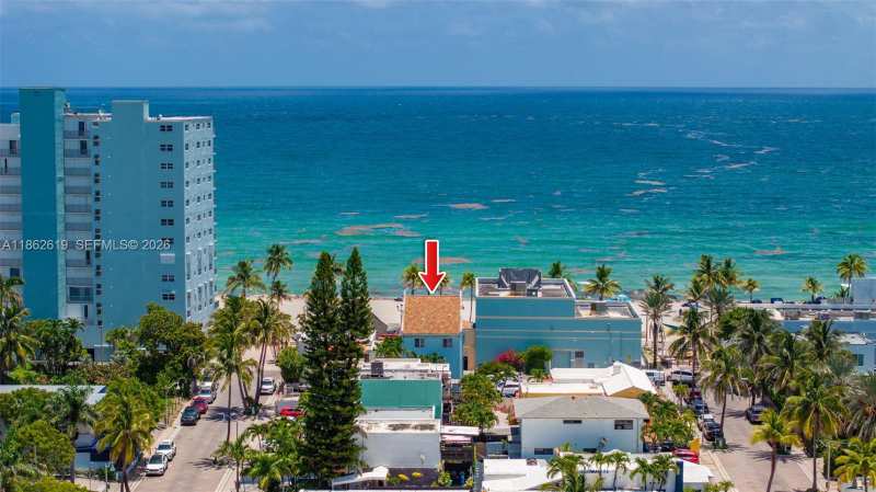 311 N Surf Rd # 311, Hollywood FL 33019