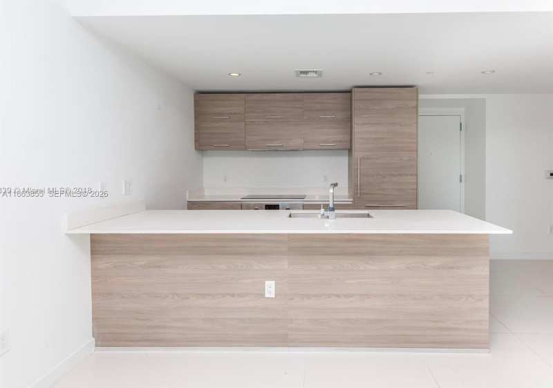1300 S Miami Ave # 1602, Miami FL 33130