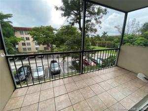 4166 Inverrary Drive # 303, Lauderhill FL 33319