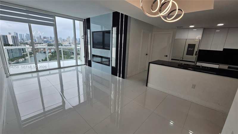 1861 NW North River Dr # 11, Miami FL 33125