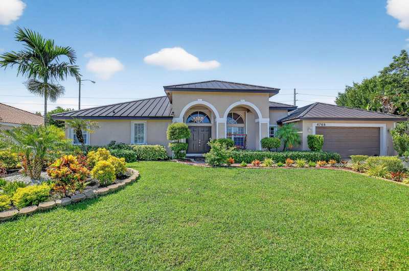 4768 Cypress Drive S, Boynton Beach FL 33436
