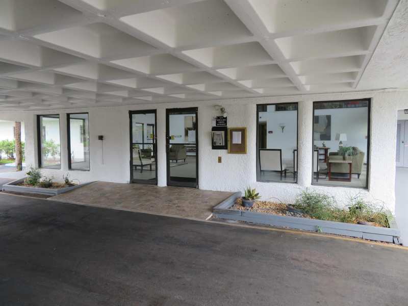 9233 SW 8th Street # 117, Boca Raton FL 33428