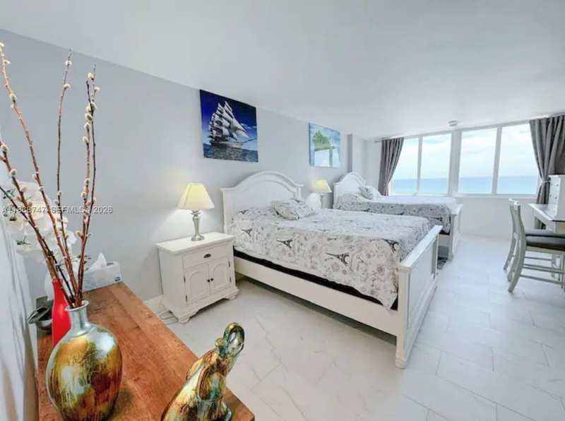 19201 Collins Ave # 545, Sunny Isles Beach FL 33160