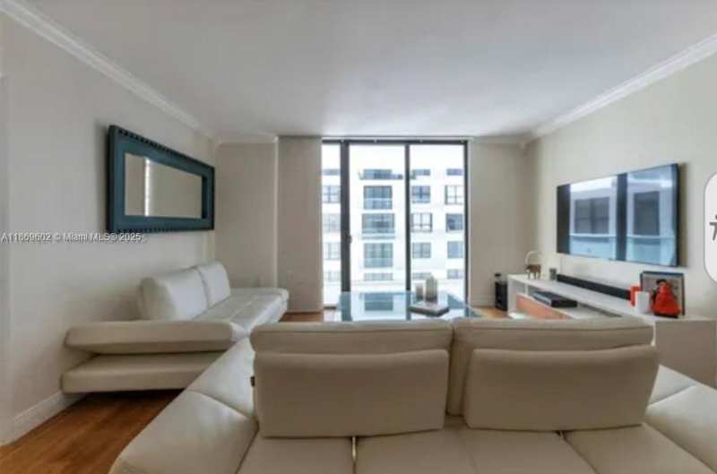 9801 Collins Ave # 10T, Bal Harbour FL 33154