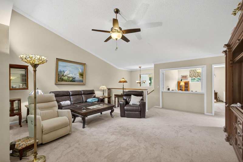 16942 Waterbend Drive # 258, Jupiter FL 33477
