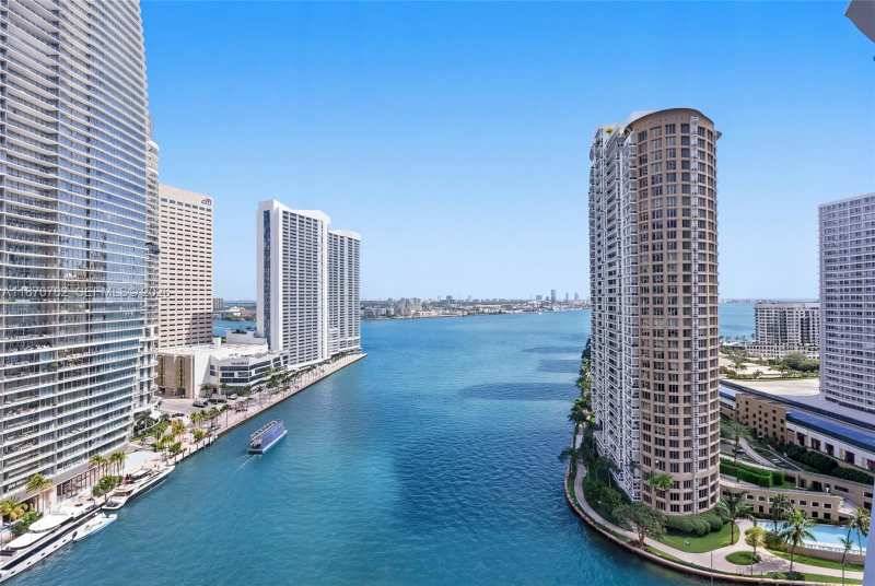 465 Brickell Ave # 2002, Miami FL 33131