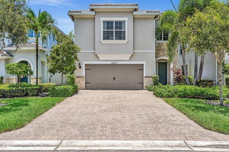 4353 Large Leaf Ln, Hollywood FL 33021