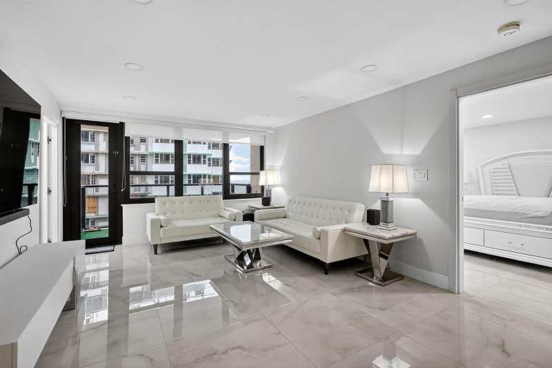 5225 Collins Avenue # 1408, Miami Beach FL 33140