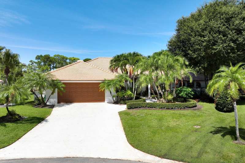 7 Graemoor Terrace, Palm Beach Gardens FL 33418