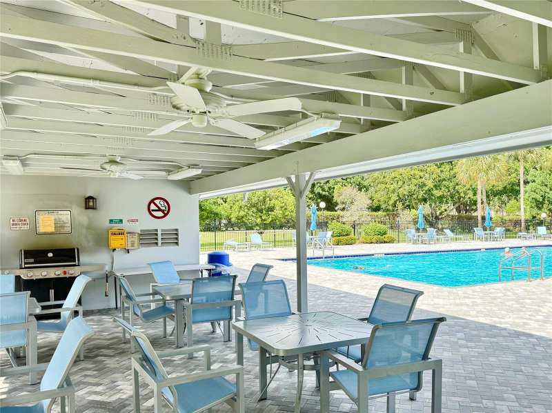 2504 Antigua Terrace # D2, Coconut Creek FL 33066