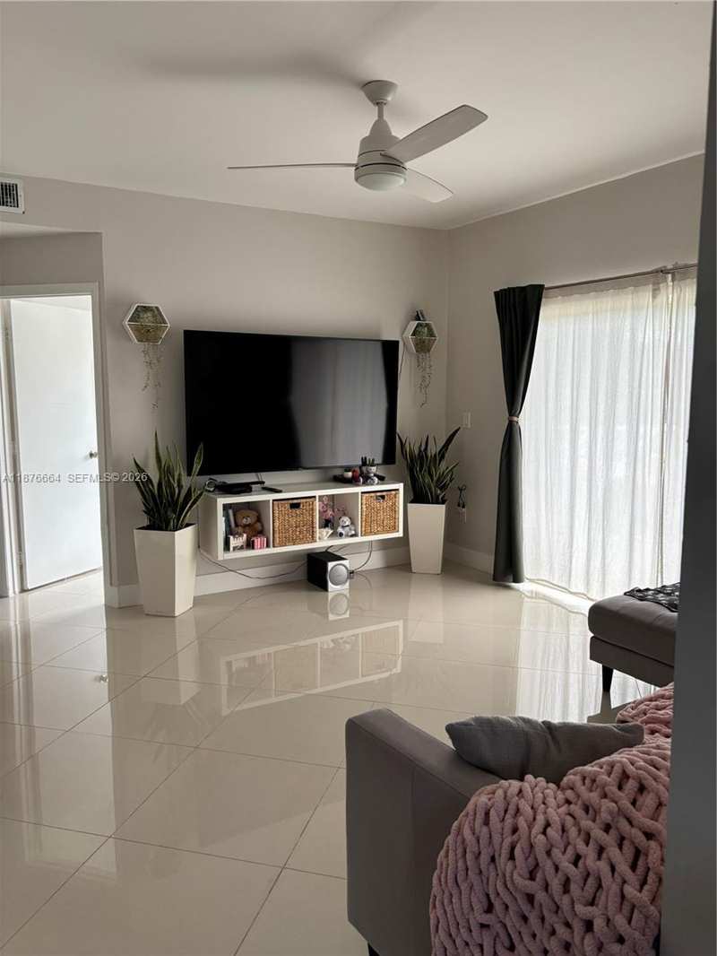 1851 NW 96th Ter # 6B, Pembroke Pines FL 33024