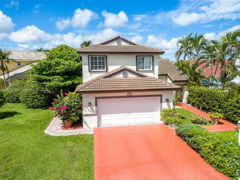 15905 SW 83rd Ter, Miami FL 33193