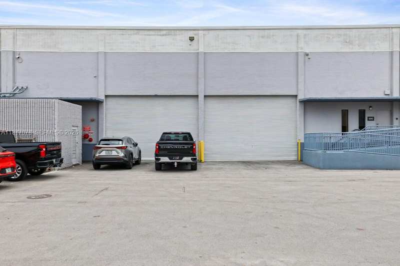 1300 NW 78th Ave # 1308, Doral FL 33126