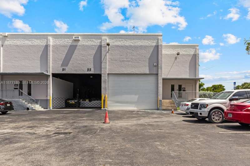 1700 NW 82nd Ave # 1800, Doral FL 33126