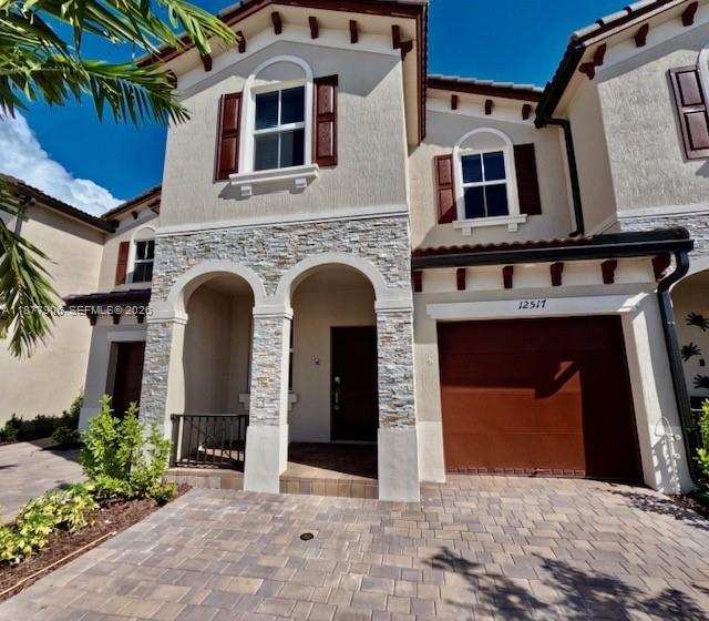 12517 NW 23rd Pl, Miami FL 33167