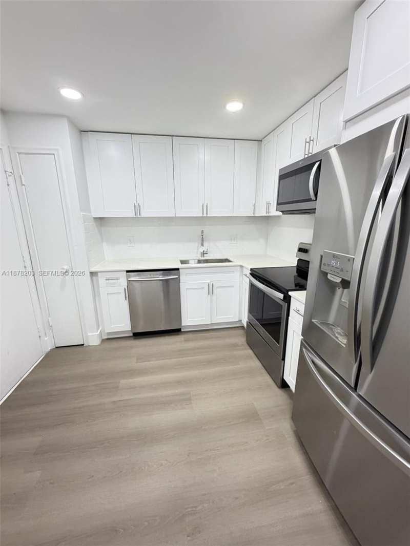 22605 SW 66th Ave # 403, Boca Raton FL 33428