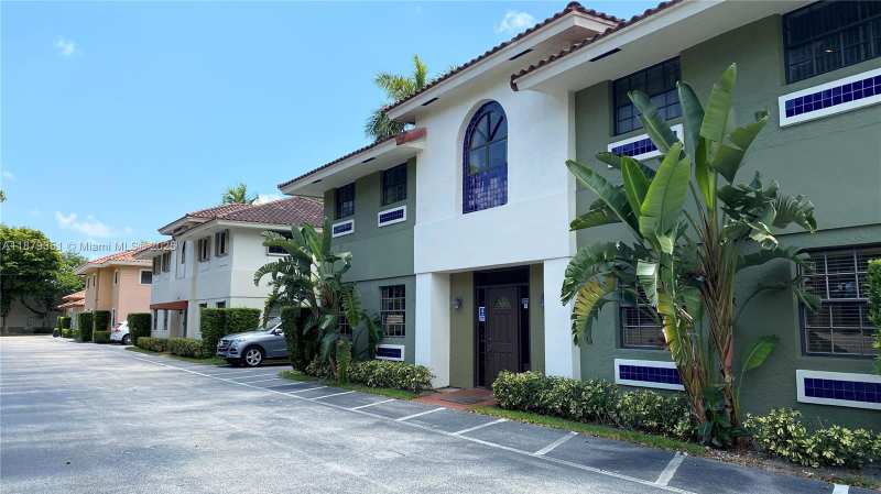 805 E Hillsboro Blvd # 102, Deerfield Beach FL 33441