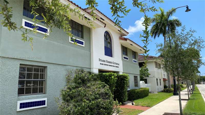 805 E Hillsboro Blvd # 102, Deerfield Beach FL 33441