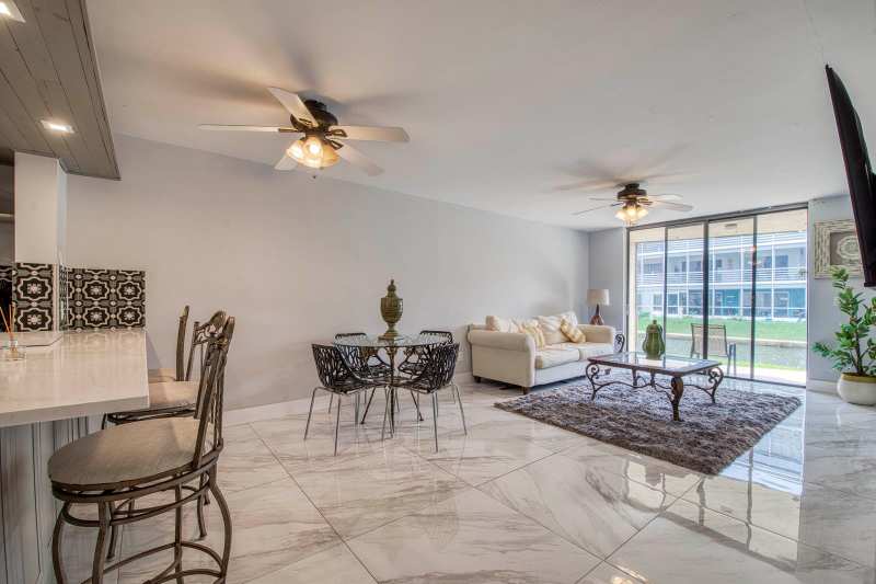 896 N Federal Highway # 128, Lantana FL 33462