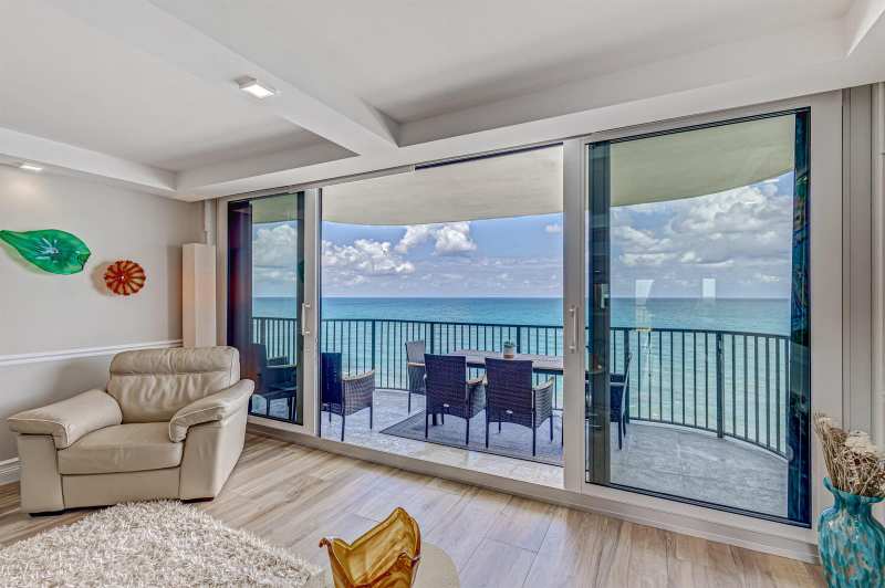400 Beach Road # 702, Tequesta FL 33469